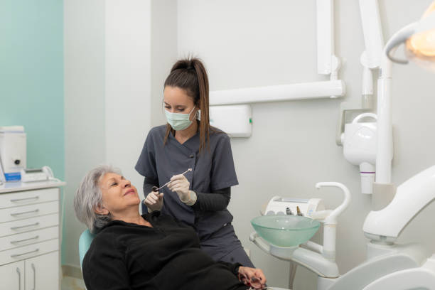 Best Emergency Dentist for Knocked-Out Tooth in Ironde, AL